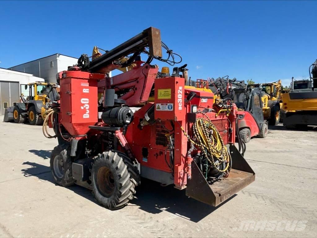 Sandvik DC 302 R Perforadoras de superficie