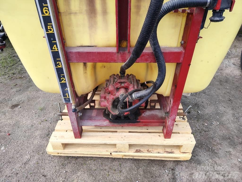 Hardi 1200 Pulverizadores arrastrados