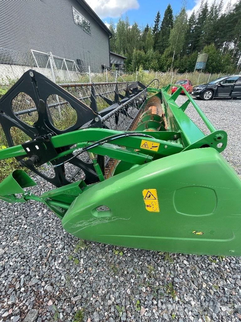John Deere 622R Cabezales de cosechadoras combinadas