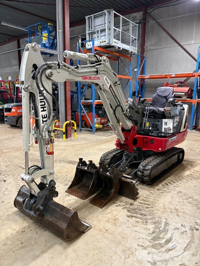 Takeuchi TB 225 Mini excavadoras < 7t