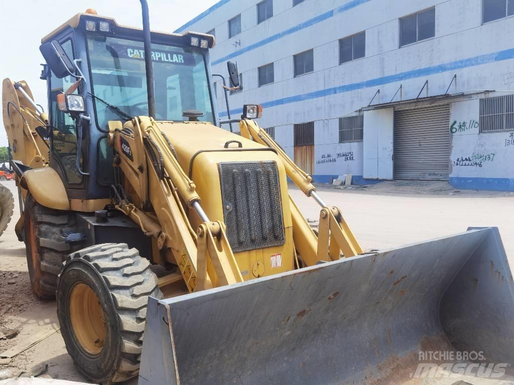 CAT 420 F Retrocargadoras