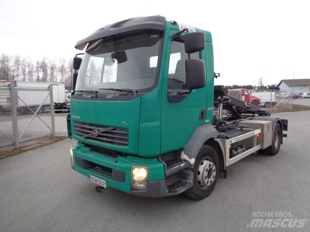 Volvo FL 240 4x2 Camiones con gancho
