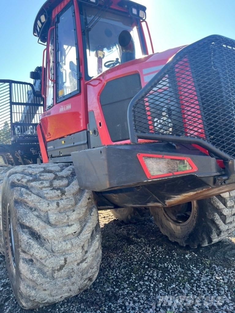 Komatsu 895 Autocargadoras