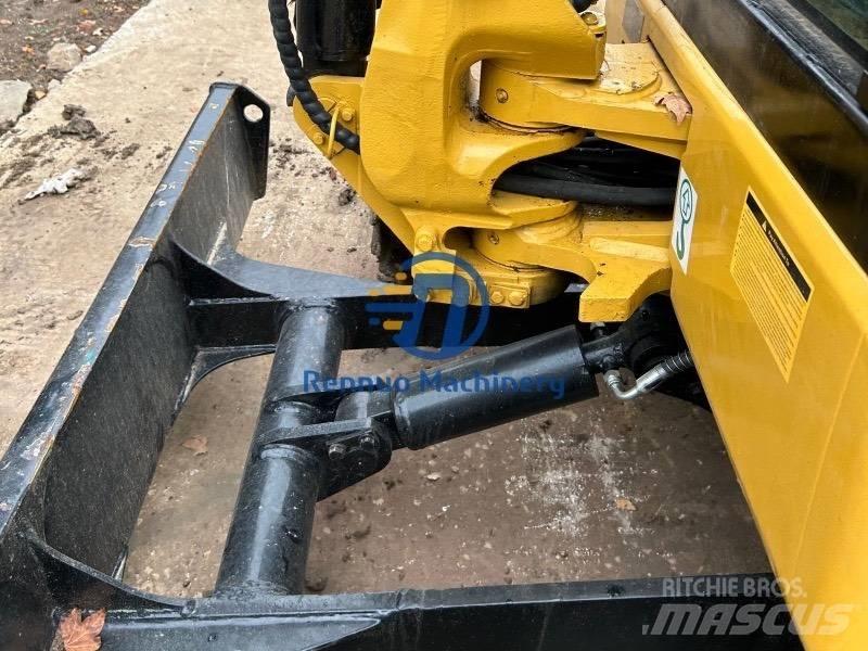 CAT 303.5 E Mini excavadoras < 7t
