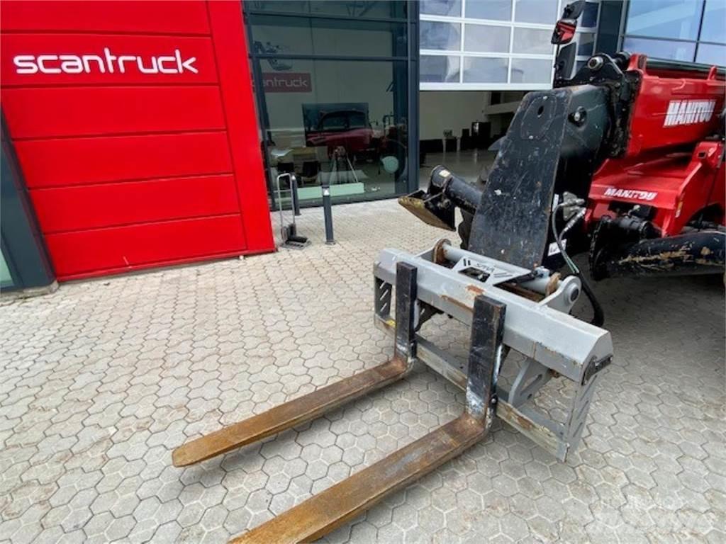 Manitou MT1135 Carretillas telescópicas