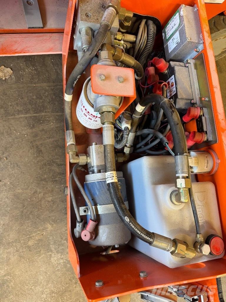 Dingli JCPT 0807 Plataformas tijera