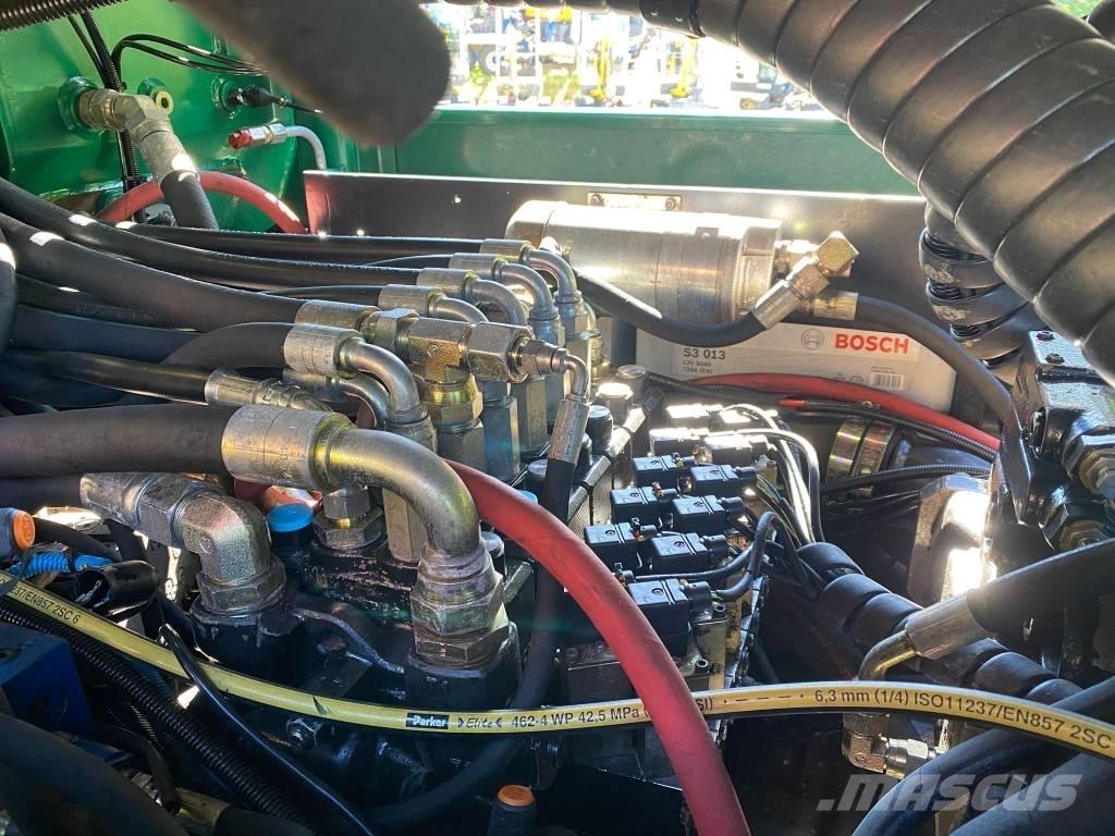 John Deere 1110 Autocargadoras