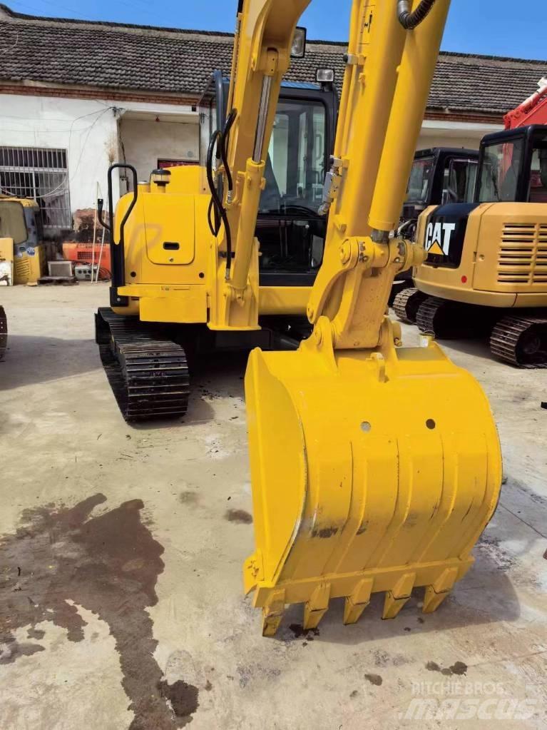 Komatsu PC56 Mini excavadoras < 7t