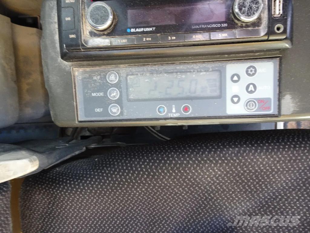 New Holland E235 Excavadoras de cadenas