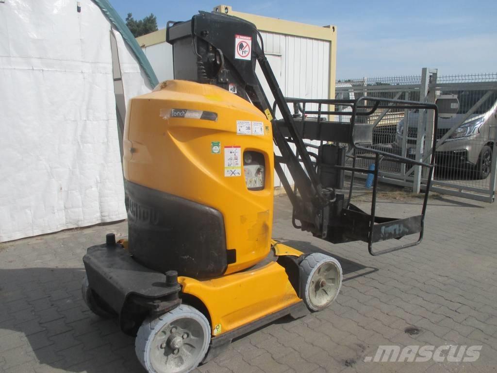 Manitou 100 VJR Ascensores de personal y montacargas de acceso