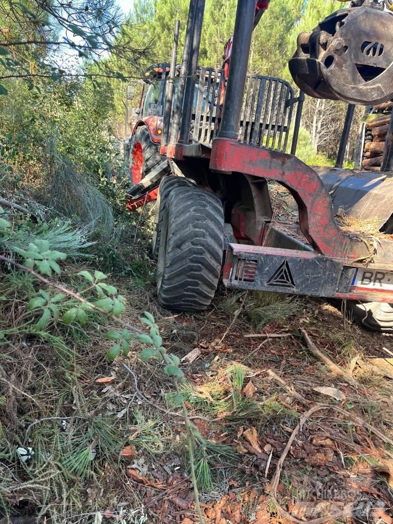 Kubota M 7153 Tractor forestal