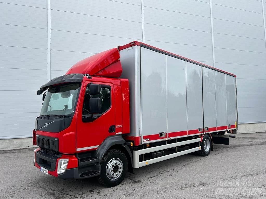 Volvo FL Camiones caja cerrada