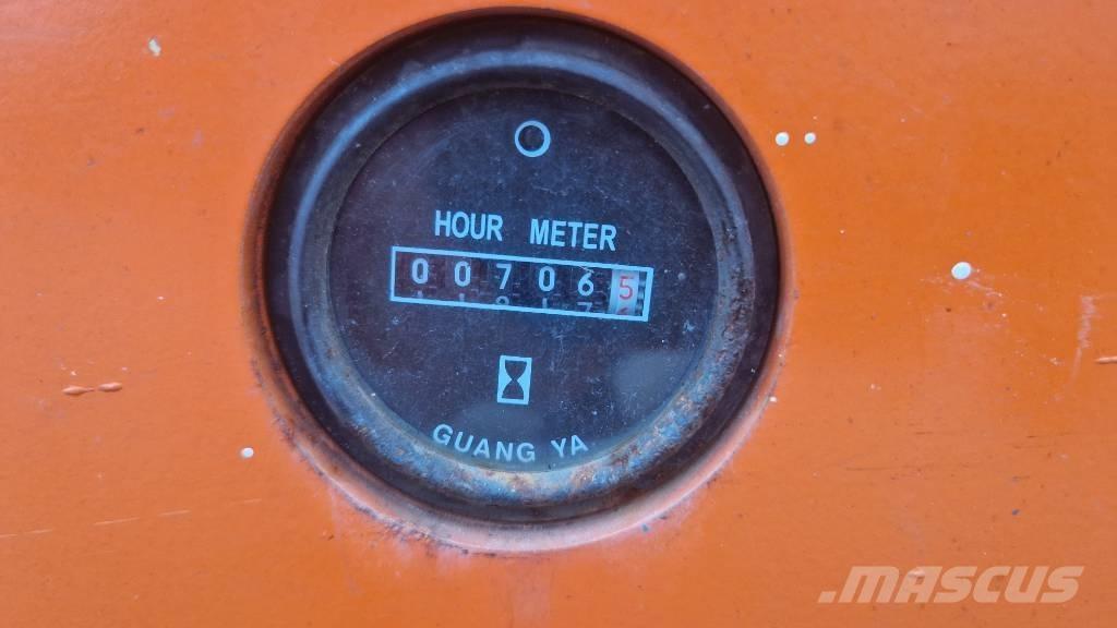 Dingli JCPT 1412 DC Plataformas tijera