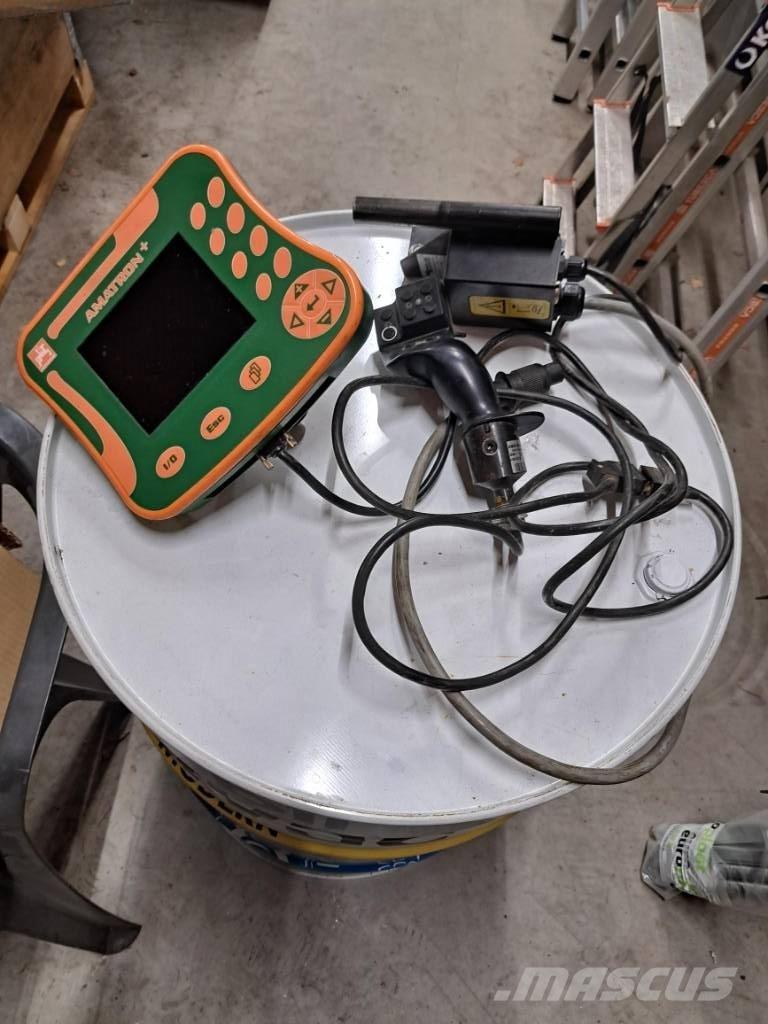 Amazone Ux 3200 20m Pulverizadores arrastrados