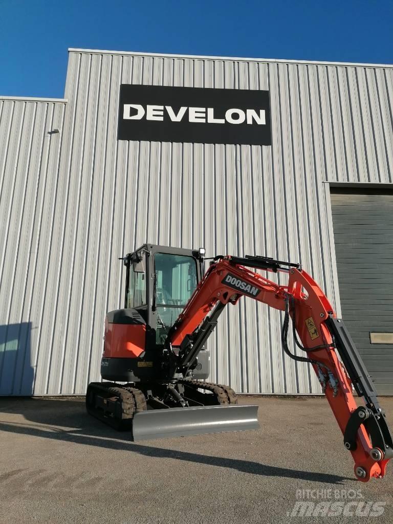Doosan DX 27 Z Mini excavadoras < 7t