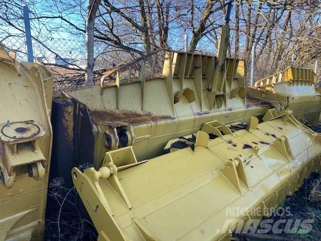 CAT D 8   U-blade Cuchillas