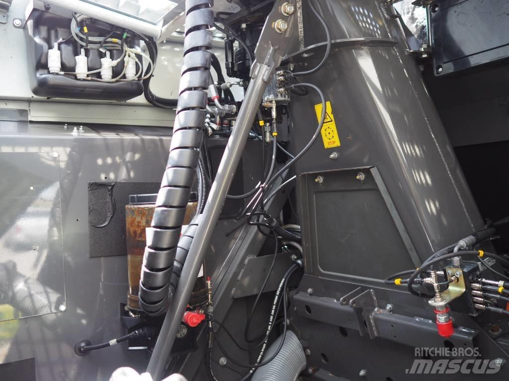 CLAAS Jaguar 870 4WD Picadoras de forraje autopropulsadas
