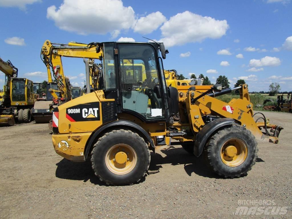 CAT 908 M Cargadoras sobre ruedas