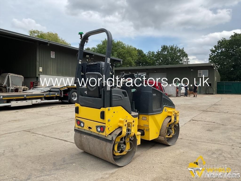 Bomag BW 120 Rodillos combinados