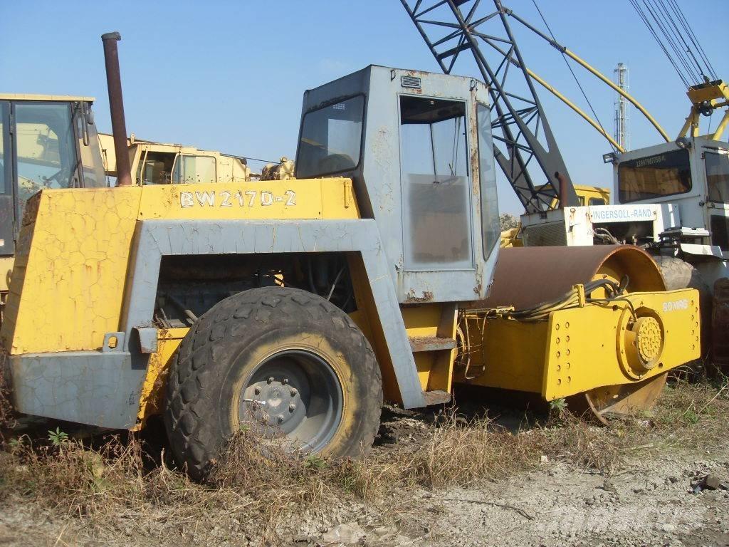 Bomag 217 D Rodillos de un solo tambor