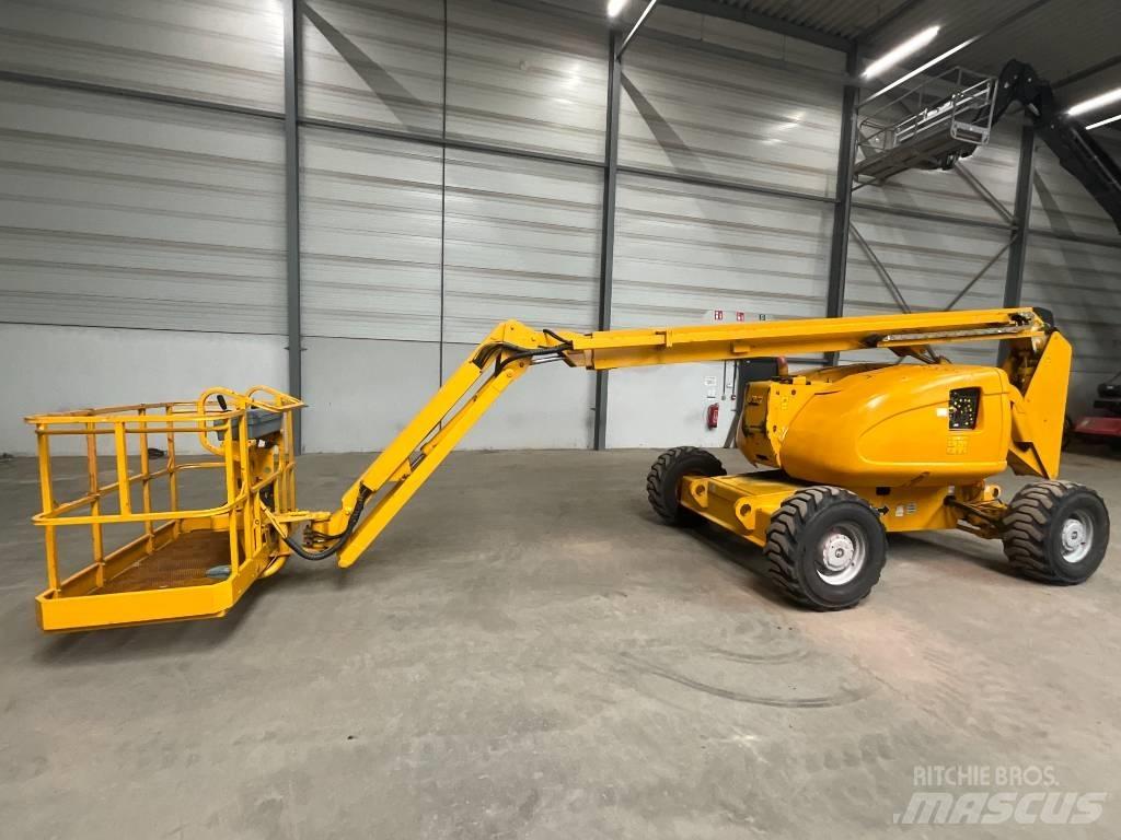 JLG 600 AJ Plataforma de trabajo articulada