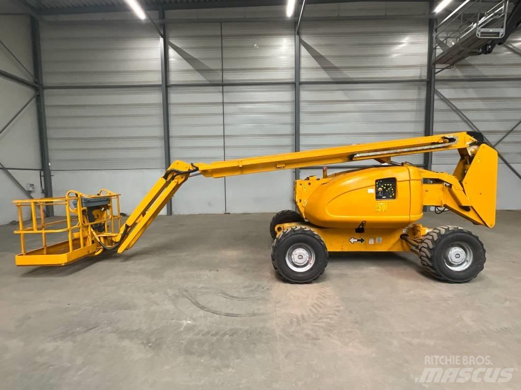 JLG 600 AJ Plataforma de trabajo articulada