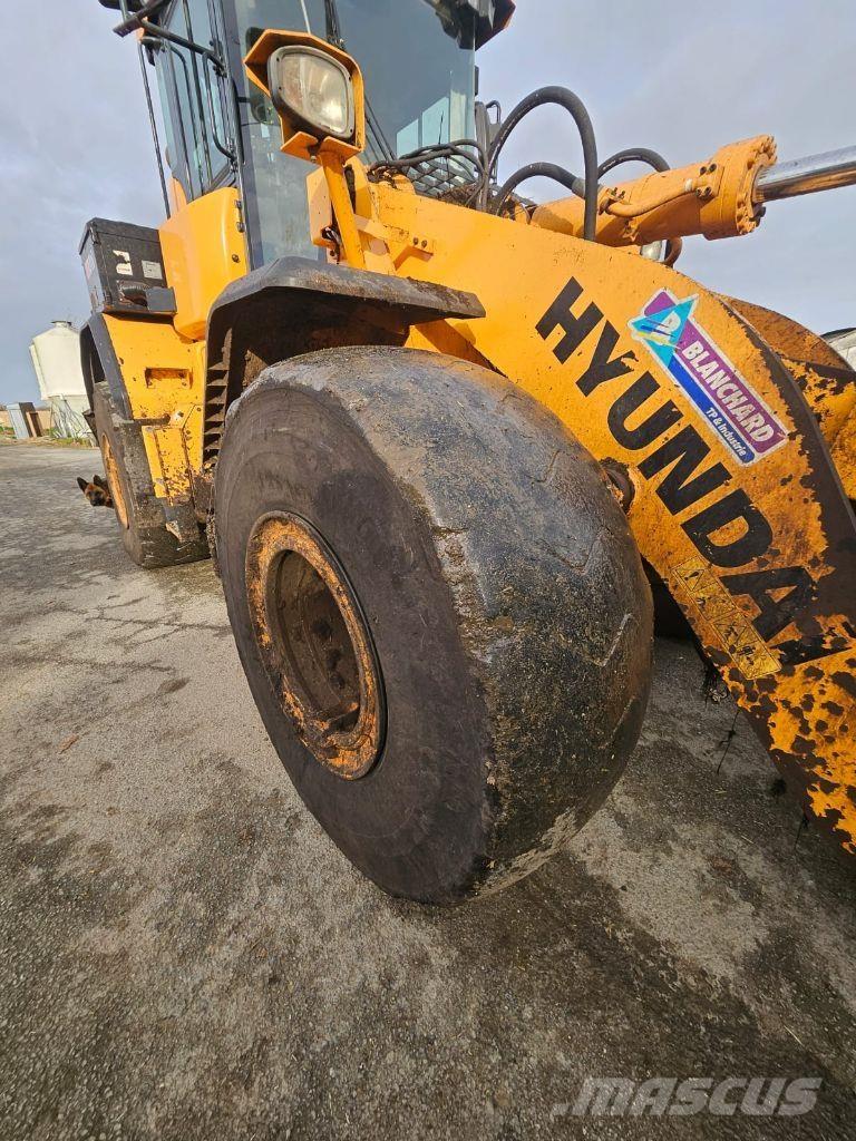 Hyundai HL960 Cargadoras sobre ruedas
