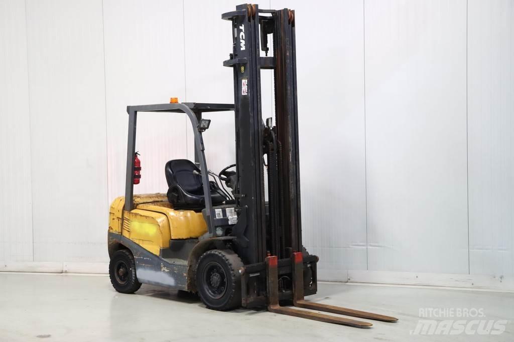 TCM FD25T3 Carretillas diesel