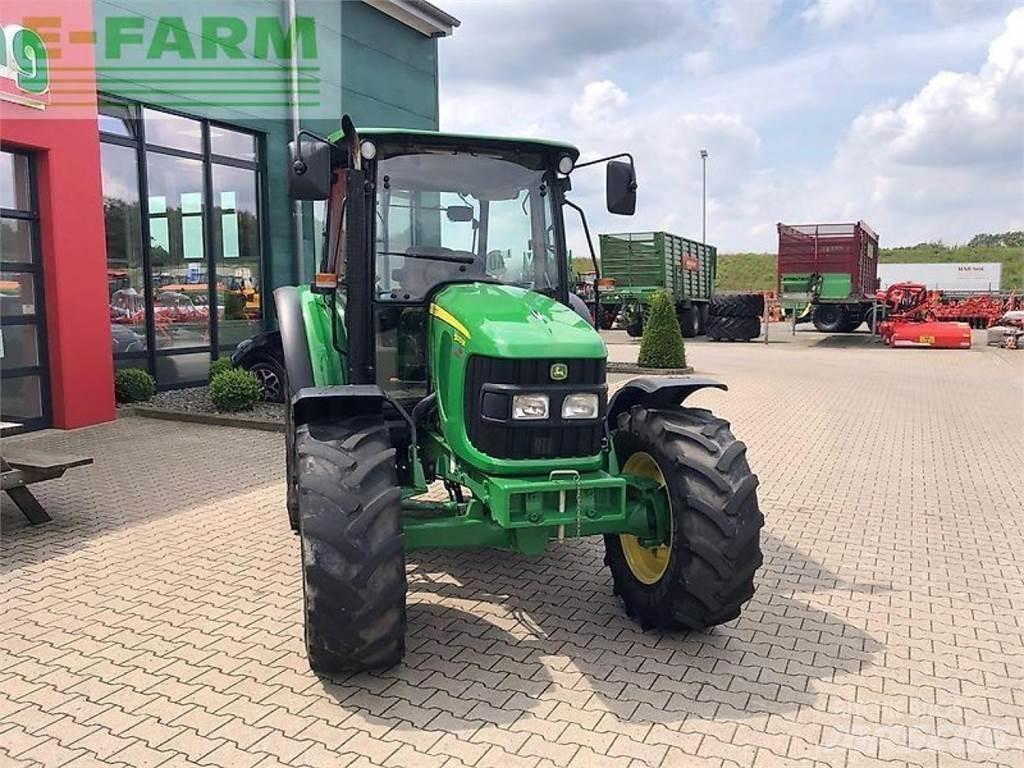 John Deere 5070 m Tractores