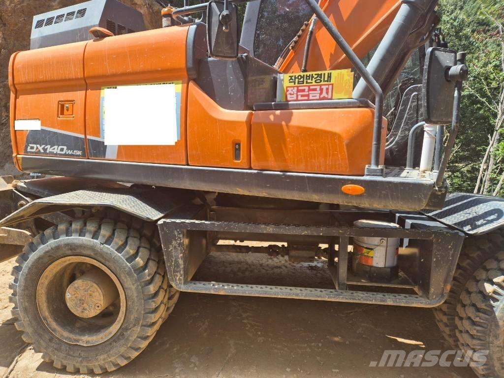 Doorne-Daf DX140W-5 Excavadoras de ruedas