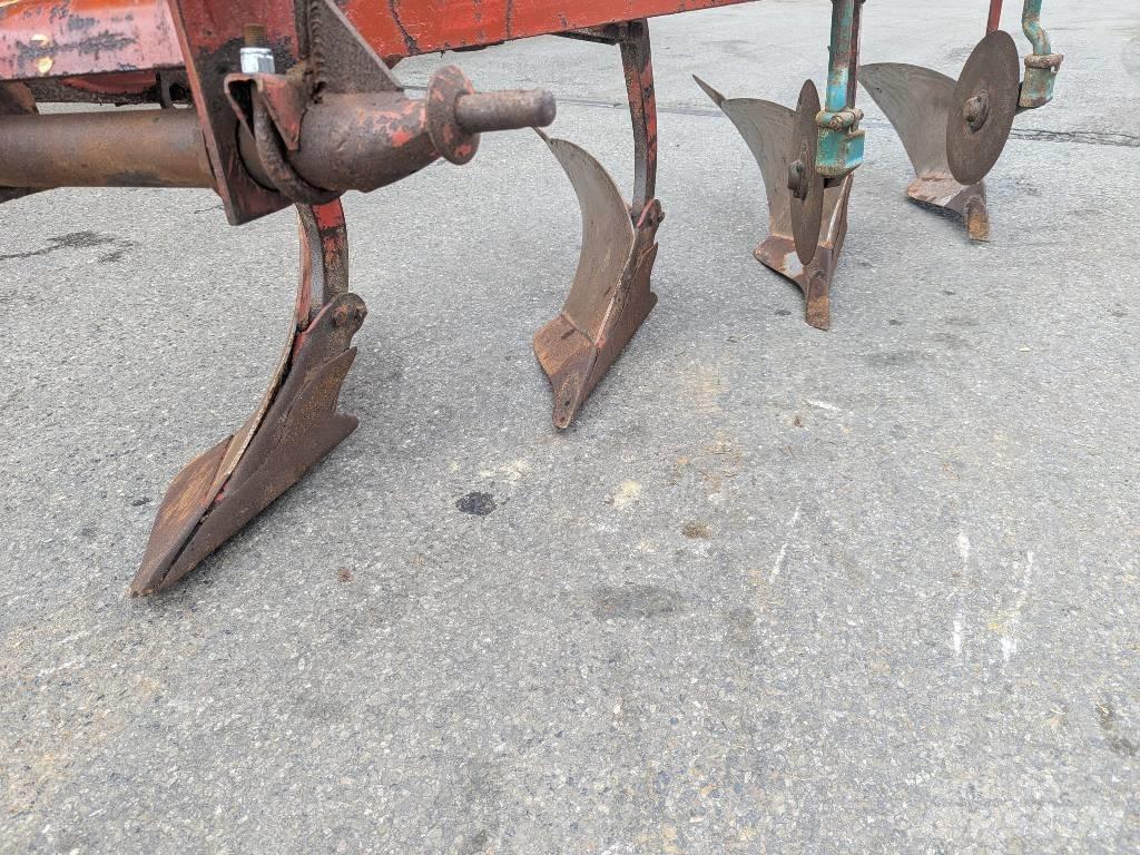 Kverneland 4 Furrow Segadoras