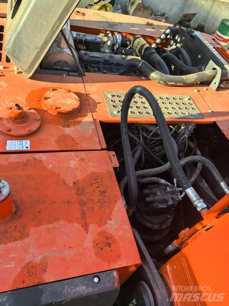 Hitachi ZX 240-3 Excavadoras de cadenas