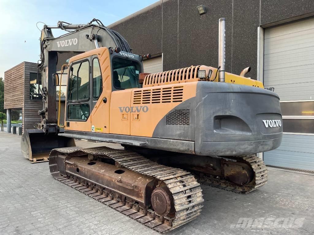 Volvo EC240B Excavadoras de cadenas