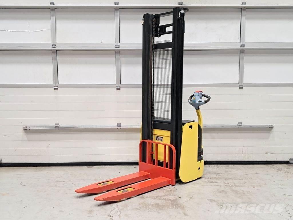Hyster S1.0 AC Apiladores eléctricos