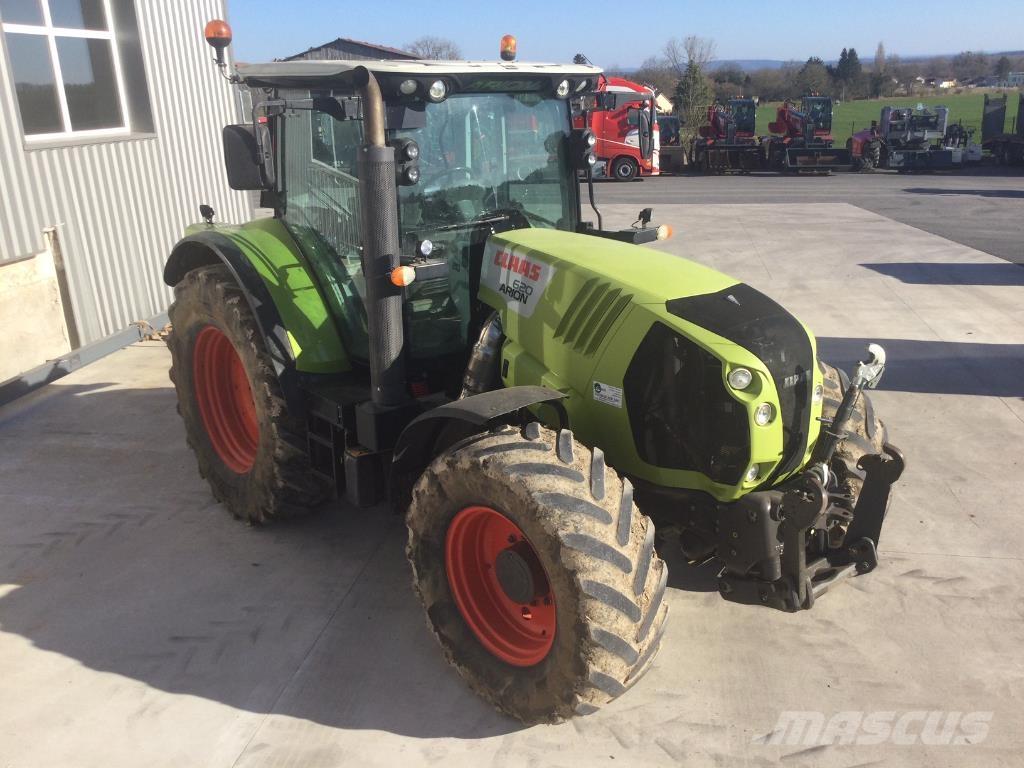 CLAAS ARION 620 Tractores