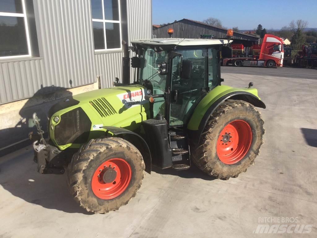 CLAAS ARION 620 Tractores
