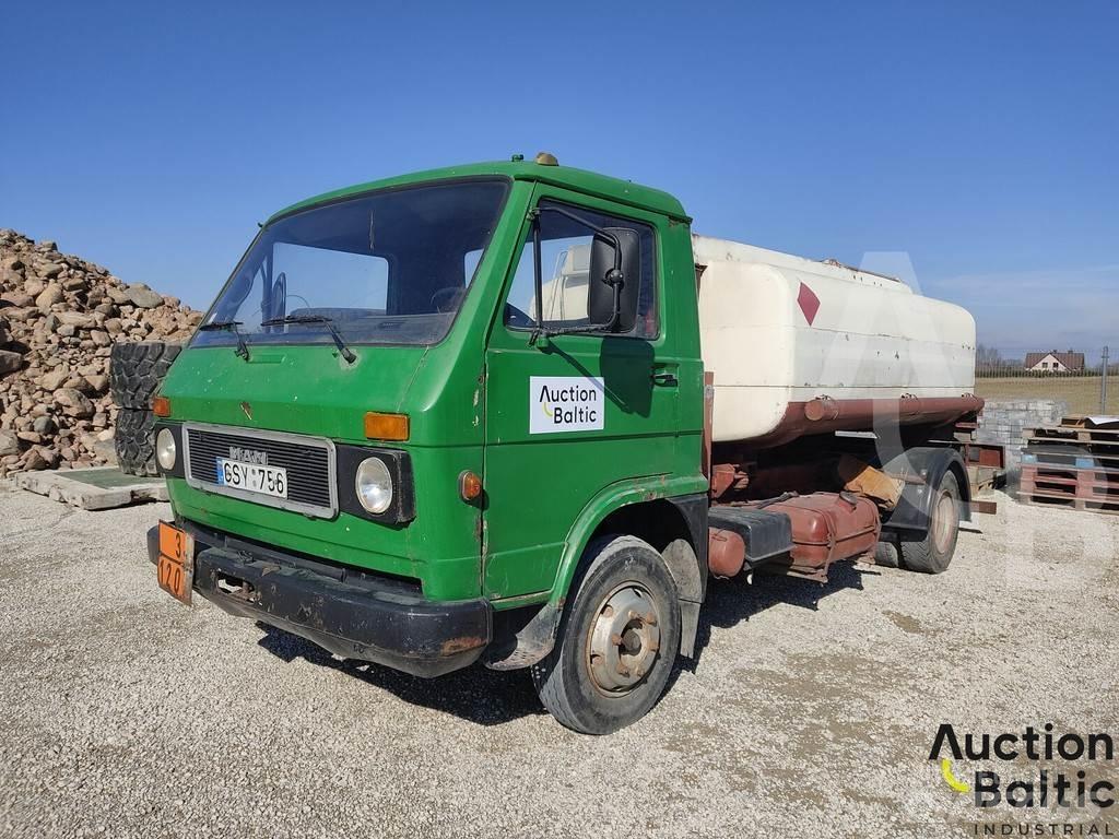 MAN 8.136 Camiones cisterna