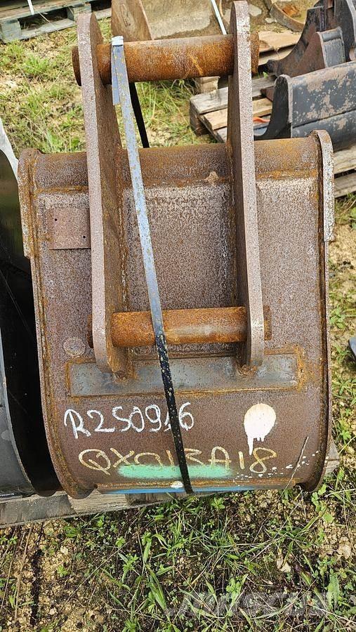 White Axe 45mm Cucharones