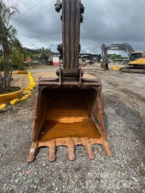 Volvo EC 220 D Excavadoras de cadenas