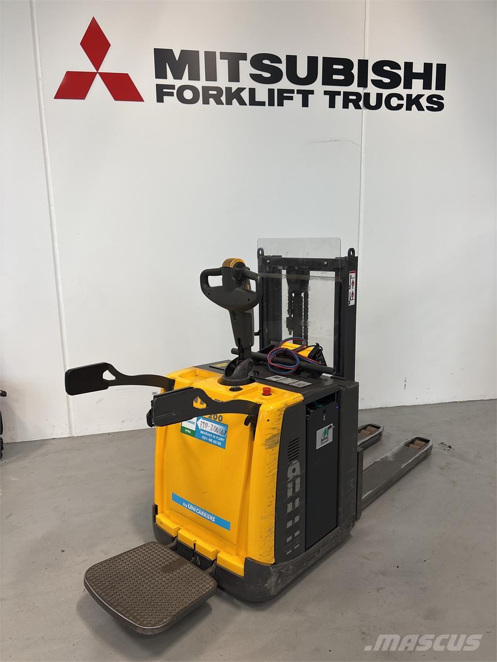 Atlet PDP200 Apiladores eléctricos autopropulsados