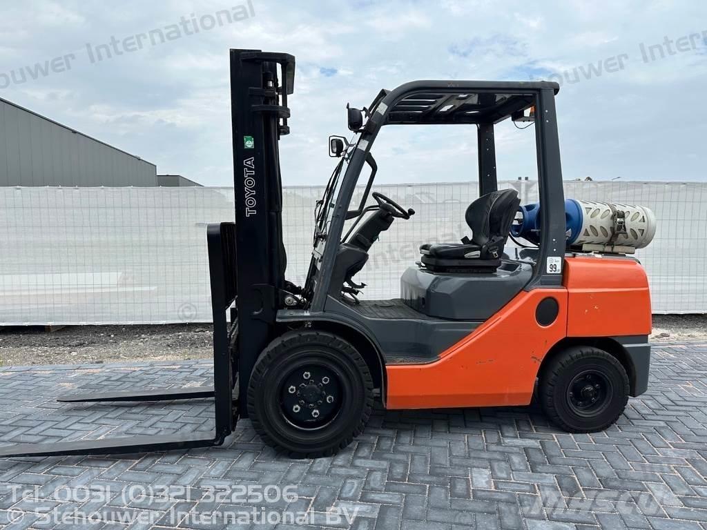 Toyota 02-8FGJF35 Carretillas LPG