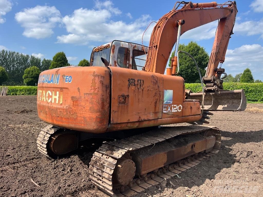 Hitachi EX 120-5 Excavadoras de cadenas