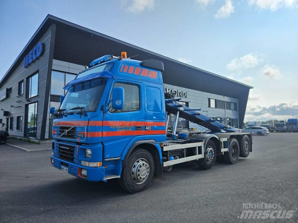 Volvo FM12 420 8x2 Camiones con gancho