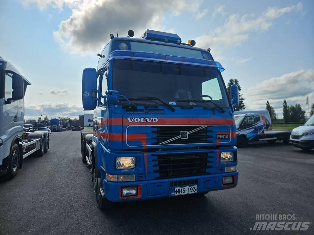 Volvo FM12 420 8x2 Camiones con gancho