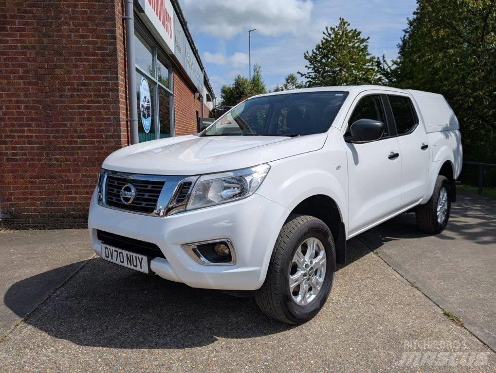 Nissan Navara Furgonetas caja abierta