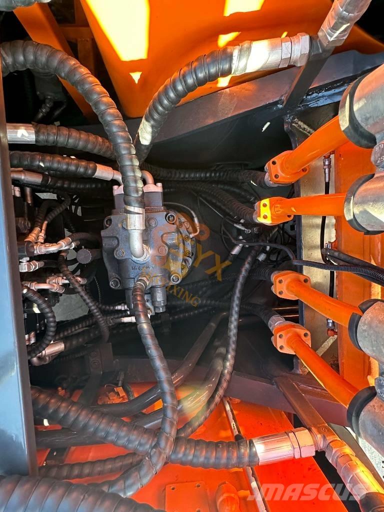 Doosan DX 225 LCA Excavadoras de cadenas