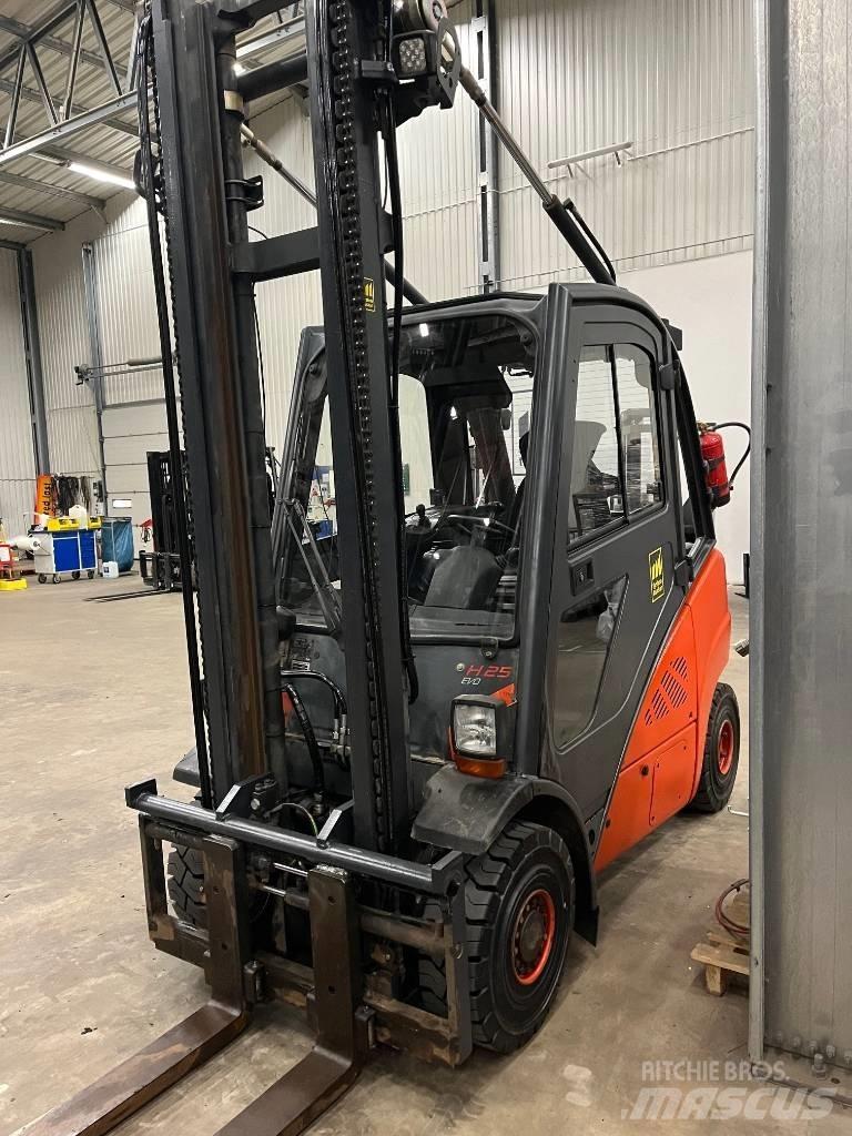 Linde H25D-02 Carretillas diesel
