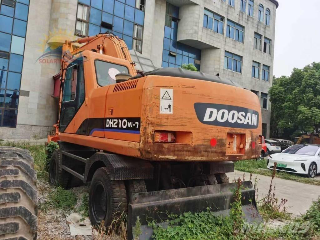 Doosan DH 210 W-7 Excavadoras de ruedas
