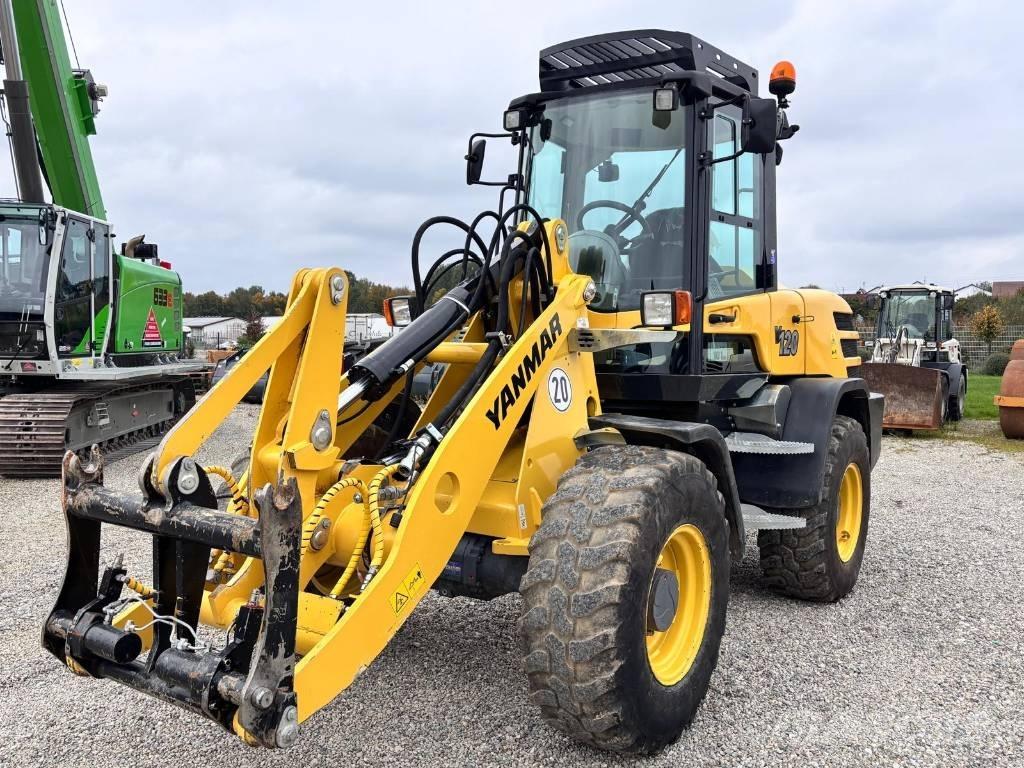 Yanmar V 120 Cargadoras sobre ruedas