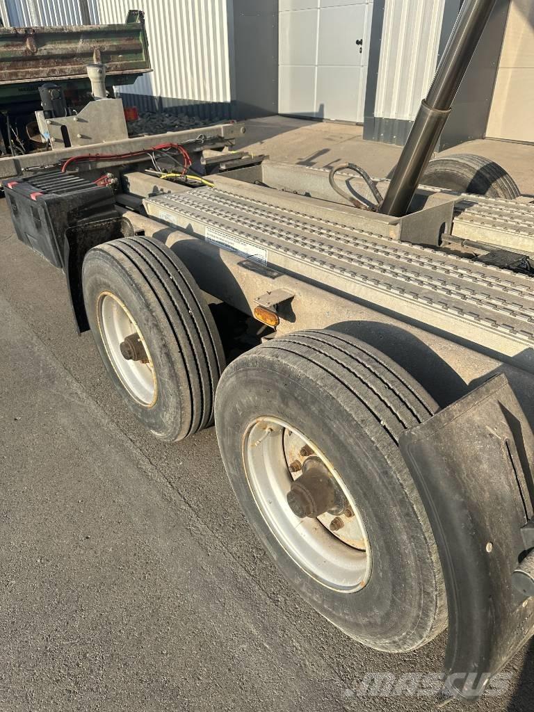  Hiebenthal TTK 11.9 Remolques portacubetas